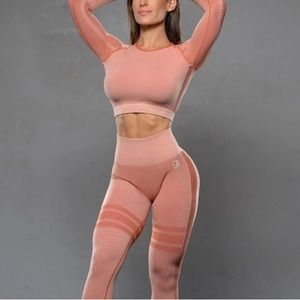 Bombshell Sportswear Elite Seamless Longsleeve Crop Top Lilac